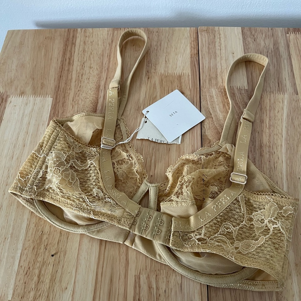 La Perla Lace Underwire Bra in Gold - Picture 3 of 8